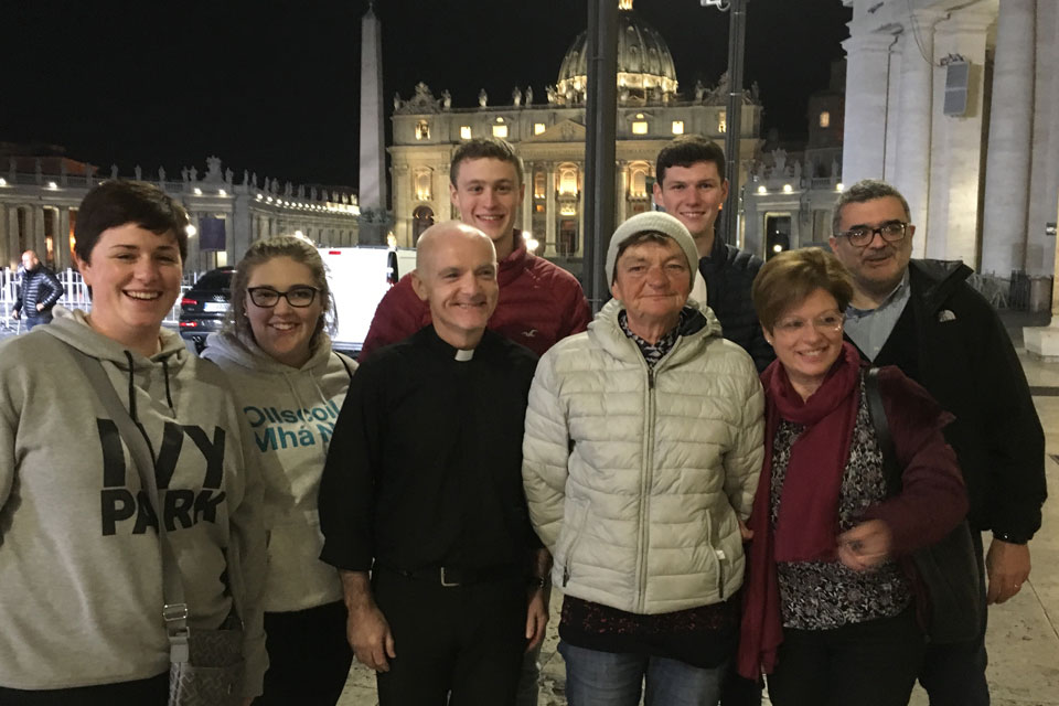 Comunita di Sant'Egidio and JP2Award volunteers